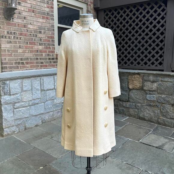 1960s Roos Atkins cream wool vintage coat - Picture 1 of 7